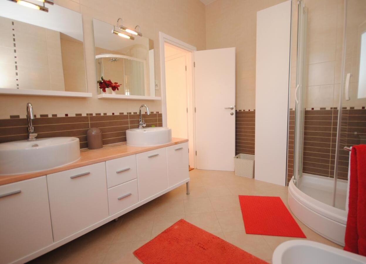 Seaview Luxury Apartment "Lucy" With Terrace & Vintage Summer Kitchen Trogir Exterior foto